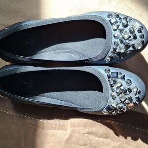 Simply Vera Vera Wang Blue Embellished Flatssize 9